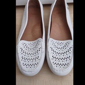 UGG Australia white leather women's loafers size 9